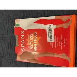 Spanx Power Capri Footless Pantyhose Nude A 912 NIP